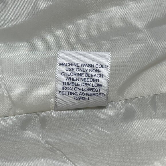 St John's Bay Puffer Vest Multi Color Plaid Size L Large Full Zip Women's - Picture 6 of 7